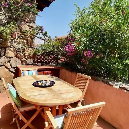 Casa Bougainville Villaggio Est Apartment Capo Coda Cavallo