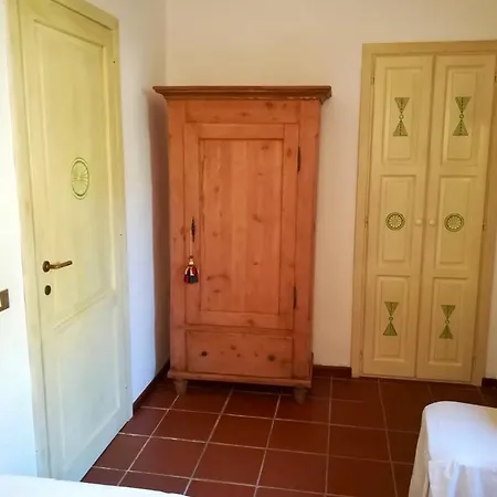 Casa Bougainville Villaggio Est * Capo Coda Cavallo