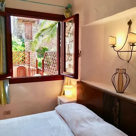 Casa Bougainville Villaggio Est Apartment