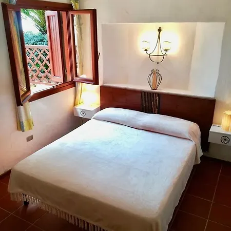 Casa Bougainville Villaggio Est Apartment *