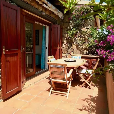 Casa Bougainville Villaggio Est Apartment *
