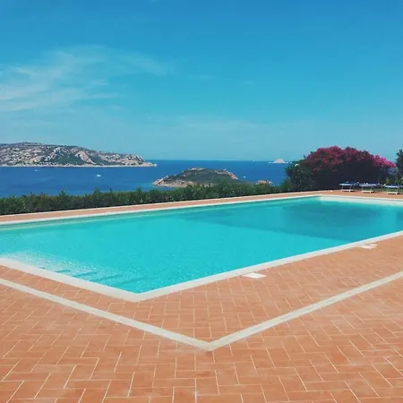 Casa Bougainville Villaggio Est *