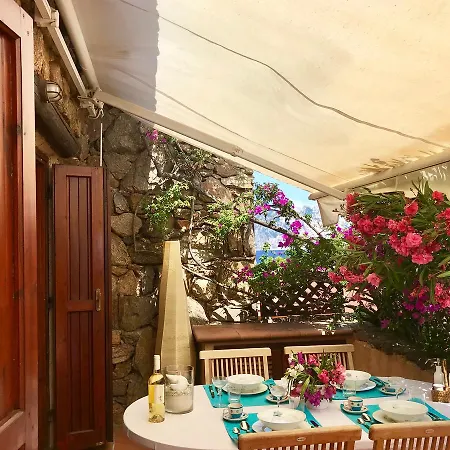 Casa Bougainville Villaggio Est Apartment Capo Coda Cavallo